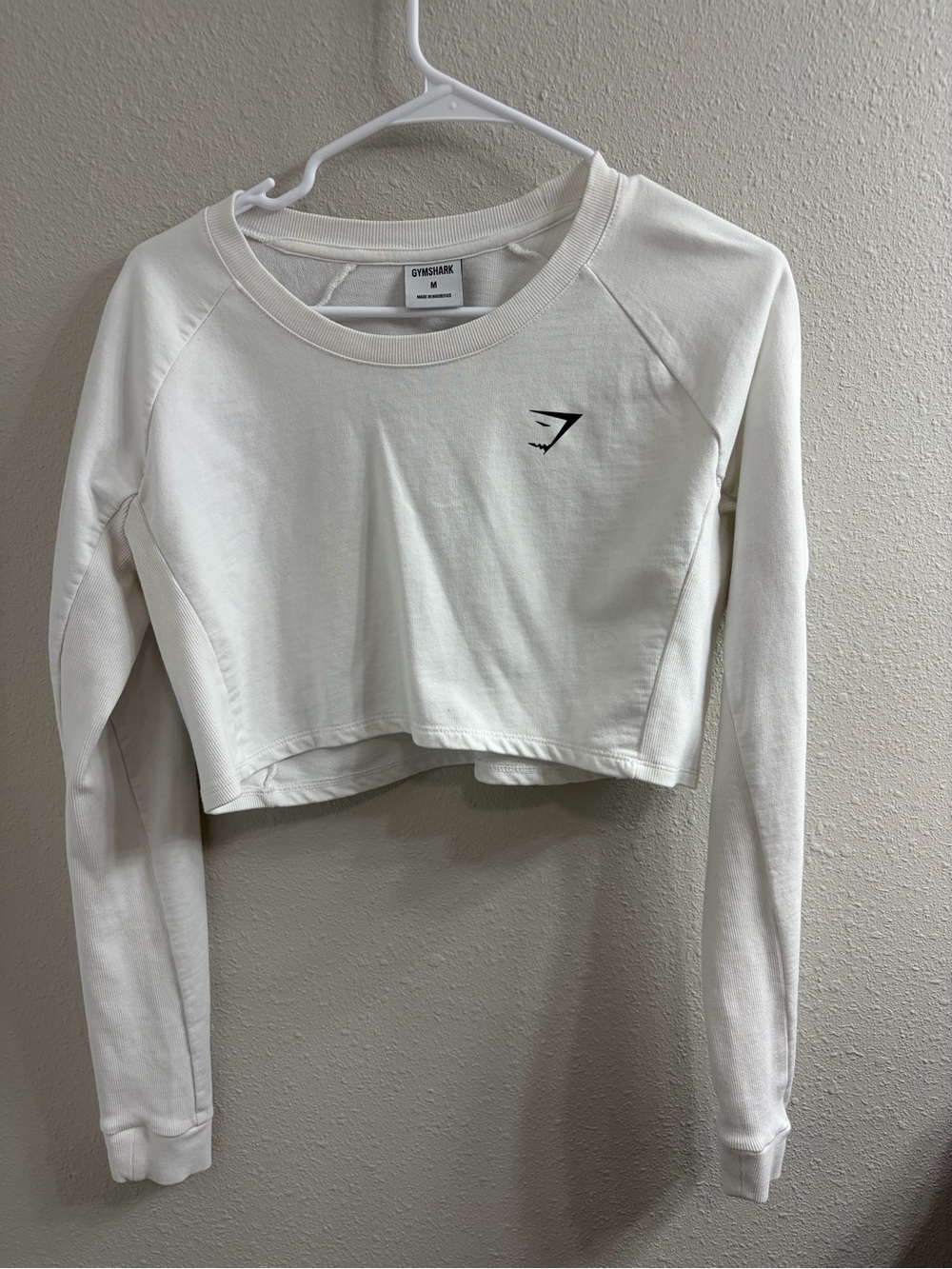 Gymshark Cream Cropped Long-Sleeve Women's Top